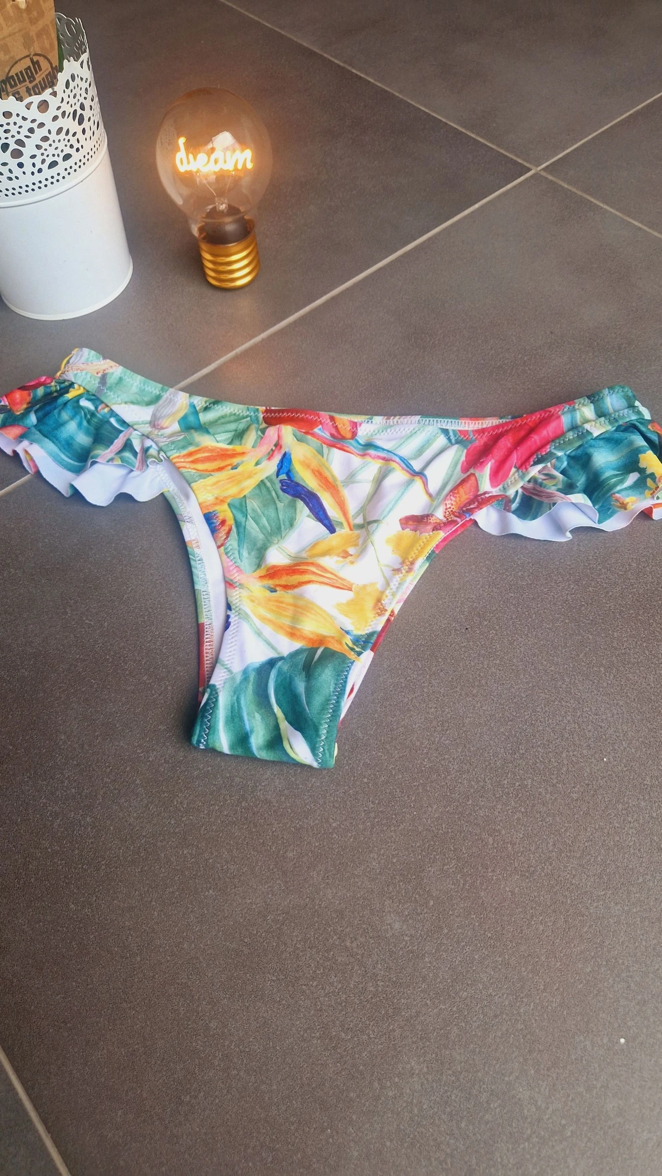 Cueca de biquíni 